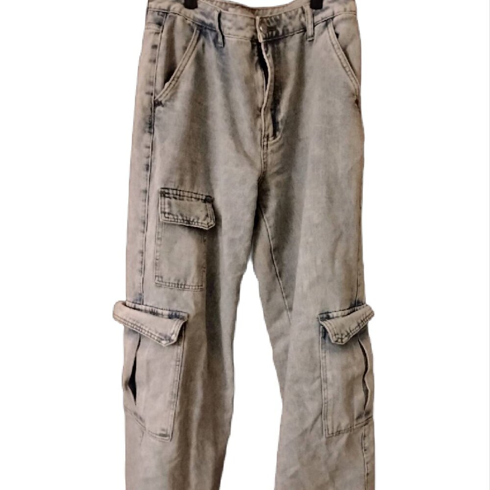 Oneso High-Waisted Cargo Jeans